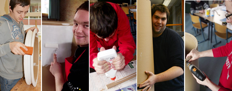 Schüler beim Bau der XXL Dosen